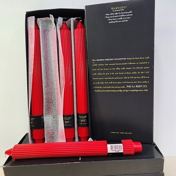 Red Candles - Picture 3 of 5